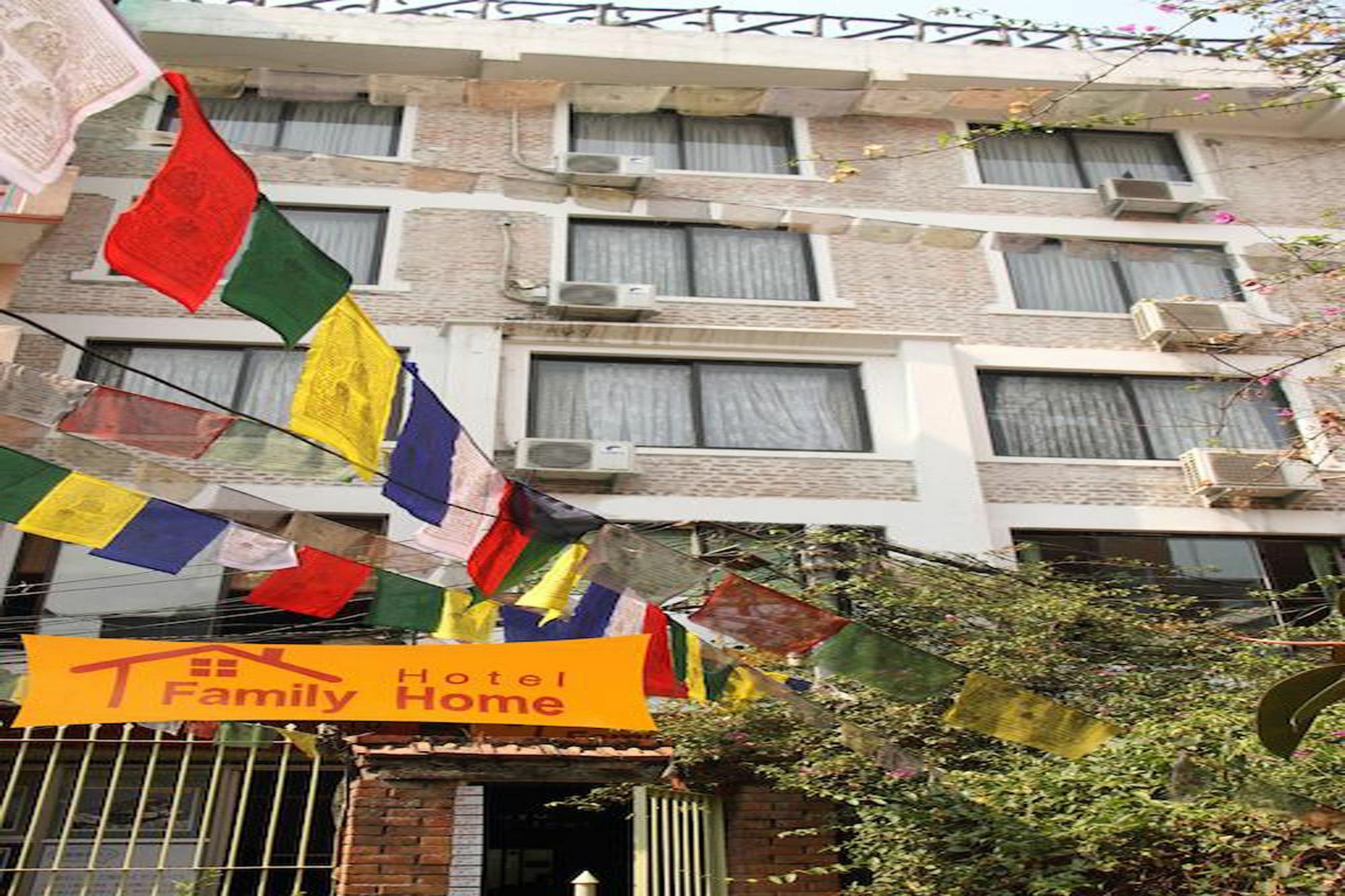 Hotel Family Home Kathmandu Esterno foto